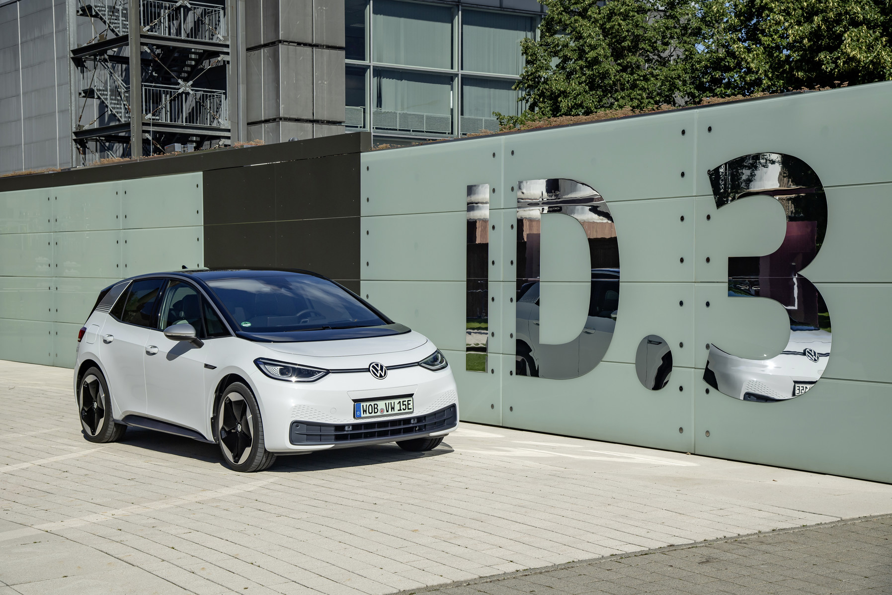 Software Development Vw Volkswagen partners with Microsoft to develop automated driving ...