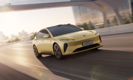 Mid-size ET5 smart electric sedan headlines Nio Day 2021
