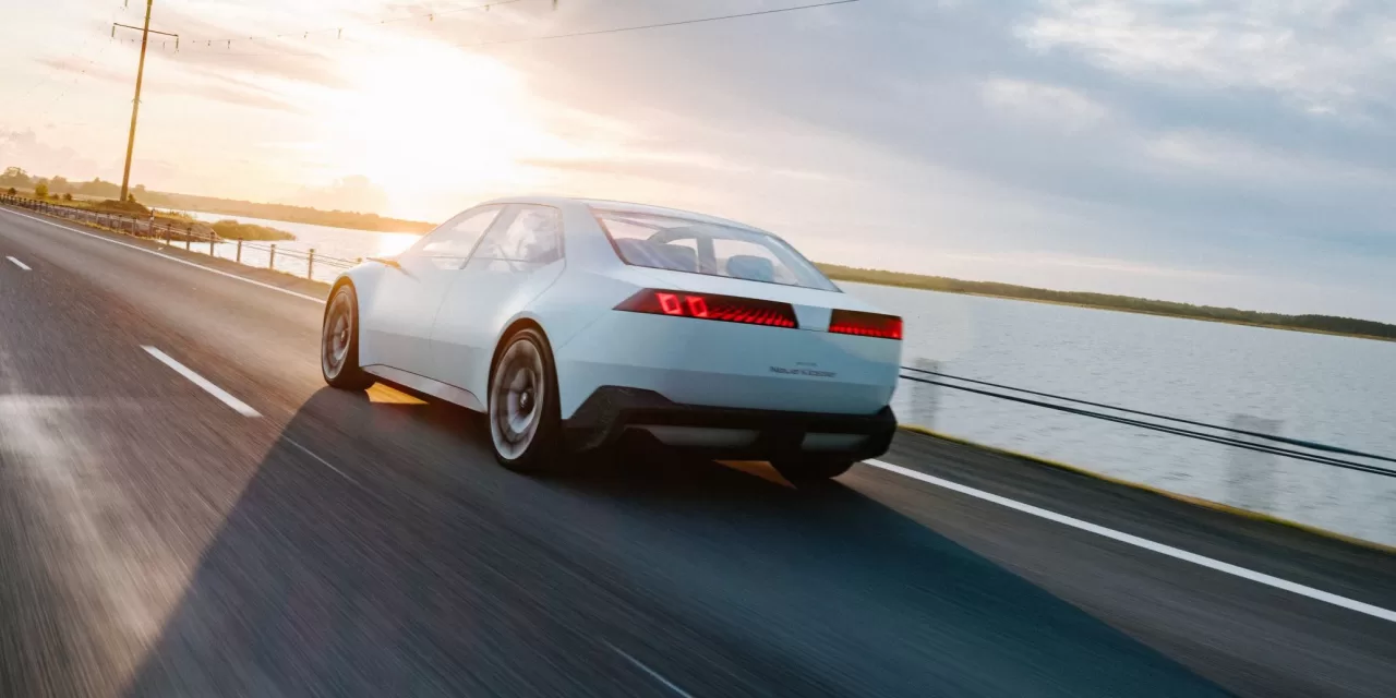 BMW ‘reinvents itself’ with Vision Neue Klasse