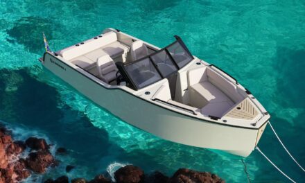 X Shore develops bowrider 1 for warmer climates