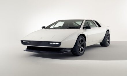 Encor Design remasters Lotus Esprit with carbon-fiber Series 1